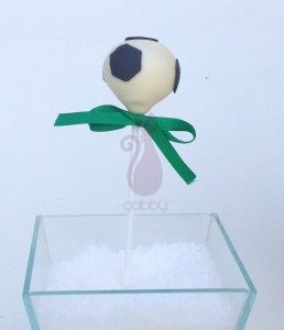 cake pop futebol by gabby