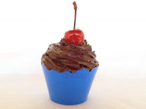 Ganache choco com cereja by Gabby