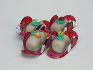 Camafeu com insetos by Gabby
