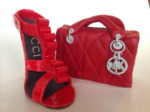 Mini bolsa e sapato by Gabby