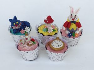 Cupcakes Alice By Gabby