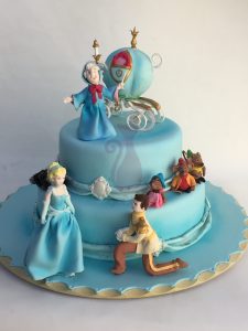 Bolo Cinderela By Gabby